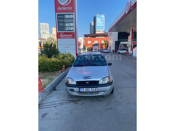 Sahibinden Ford Fiesta 1.25 Flair 2000 Model