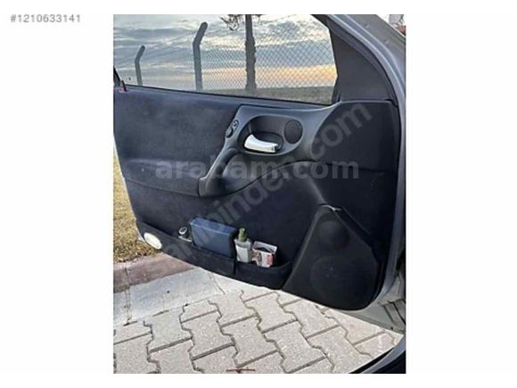 Sahibinden Opel Vectra 2.0 Elegance 2001 Model  357.500 km Gri (Gümüş)