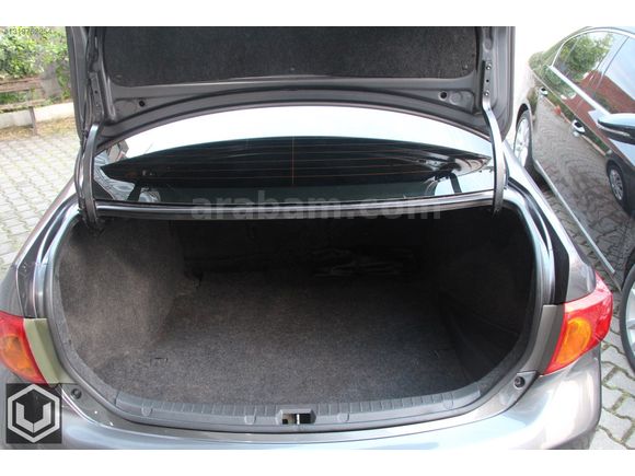 UZUNOĞLU | 2009 MODEL TOYOTA COROLLA 1.4 D-4D COMFORT HATASIZ