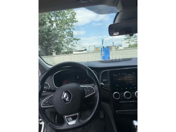 Sahibinden Renault Megane 1.5 Blue DCI Touch 2021 Model 