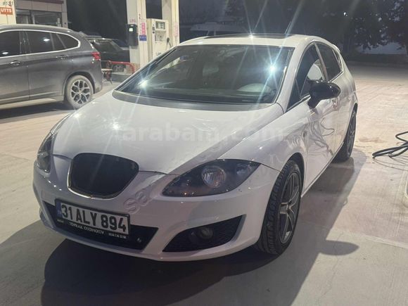 SEAT LEON 2011 TDİ DSG SUNROOF TRAMERSİZ