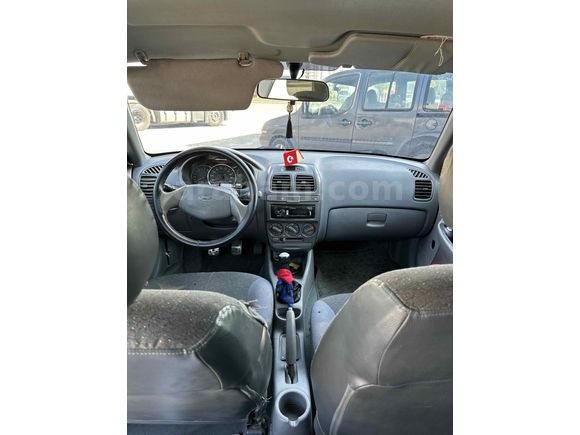 Sahibinden Hyundai Accent 1.3 LX 2000 Model 