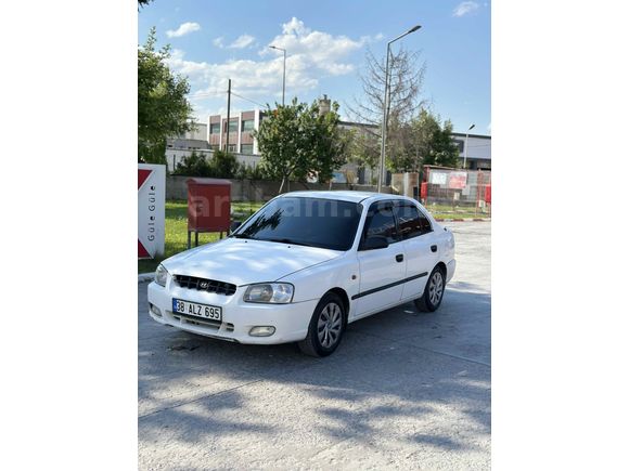 Sahibinden Hyundai Accent 1.3 LX 2000 Model 