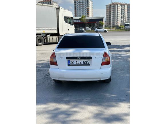 Sahibinden Hyundai Accent 1.3 LX 2000 Model 