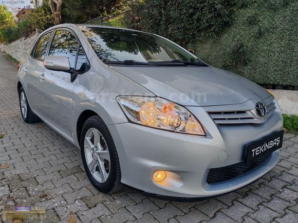 "SADECE 63 BİN KM'DE" 2011 TOYOTA AURİS 1.4 D4D COMFORT PLUS PKT