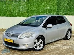 ZİRVE OTOMOTİV'DEN 2012 AURİS 1.4D-4D/G.GÖRÜŞ/ÇELİK JANT/HATASIZ