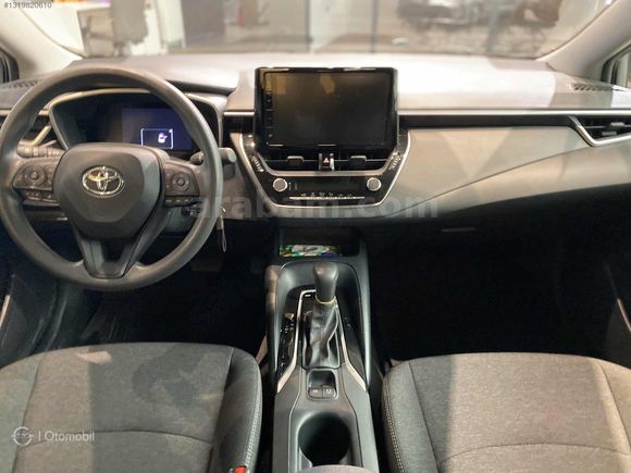 GRUP OTOMOBİL 2025 TOYOTA COROLLA 1.5 VİSİON PLUS HATASIZ KDVLİ