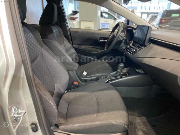 GRUP OTOMOBİL 2025 TOYOTA COROLLA 1.5 VİSİON PLUS HATASIZ KDVLİ