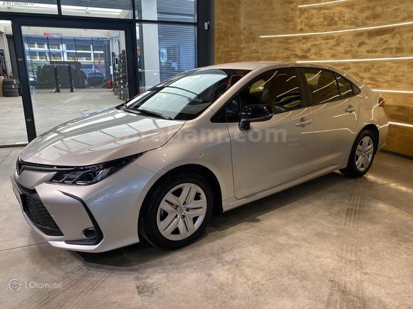 GRUP OTOMOBİL 2025 TOYOTA COROLLA 1.5 VİSİON PLUS HATASIZ KDVLİ
