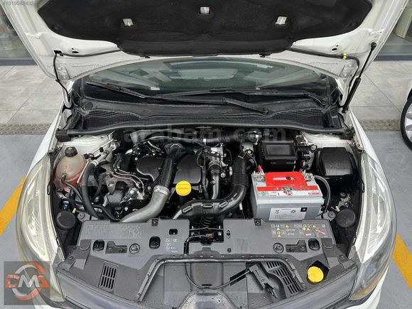 "DMA OTOMOTİV'DEN" HATASIZ BOYASIZ CLİO SPORTTOURER