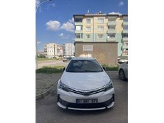 Sahibinden hatasız boyasız Toyota Corolla 1.4 D-4D Touch 2017 Model 