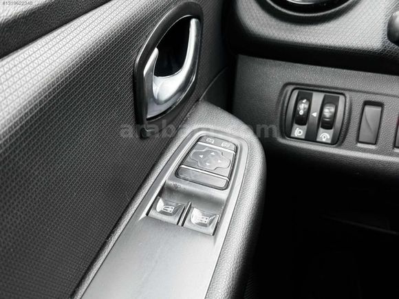 GALERİ75-2019-RENAULT-CLİO-1.5DCI SPORTTOUER-TOCH-LASMAN KIRMIZI