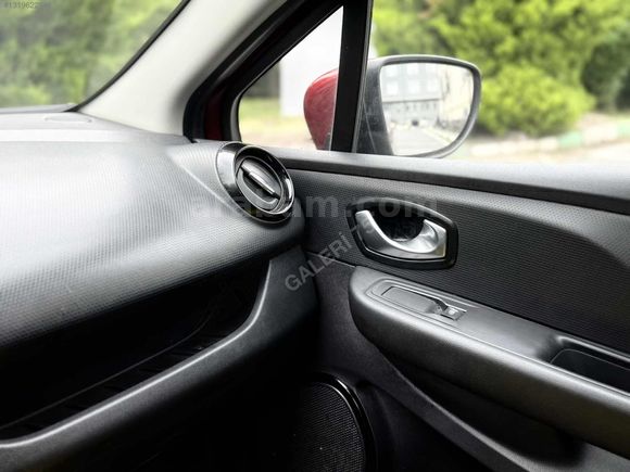 GALERİ75-2019-RENAULT-CLİO-1.5DCI SPORTTOUER-TOCH-LASMAN KIRMIZI