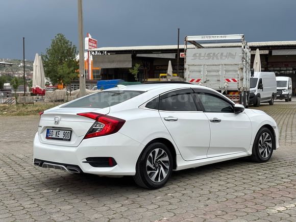 Sahibinden Honda Civic 1.6i VTEC Eco Executive 2017 Model 