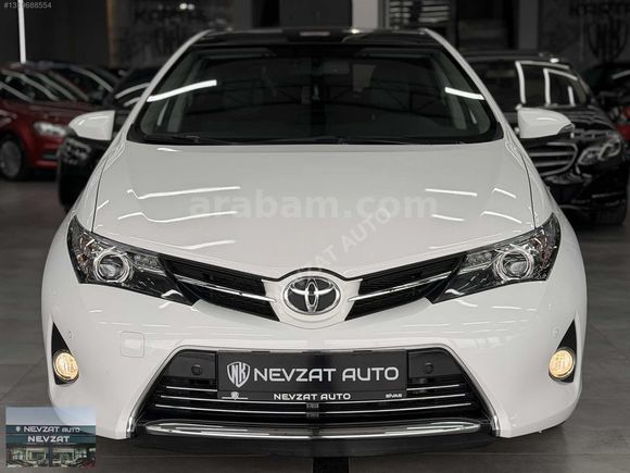 43 BİN KM'DE CAM TAVAN'LI AURİS PREMİUM 1.6 132hp MULTİDRİVE S