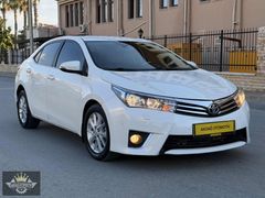 TOYOTA COROLLA PREMİUM EN FULL PAKET OTOMATİK