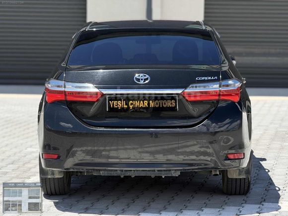 MÜKKEMEL TEMİZLİKTE TOYOTA COROLLA