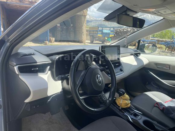 Sahibinden Toyota Corolla 1.5 Flame X-Pack 2021 Model 