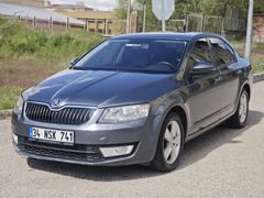 HATASIZ DEĞİŞENSİZ TRAMERSİZ 2015 MODEL OCTAVİA YAKIT CİMRİSİ