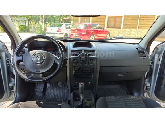 2004 Renault Megane 2 1.5 DCi | 285 Bin Km | 2 Değişen | Bakımlı