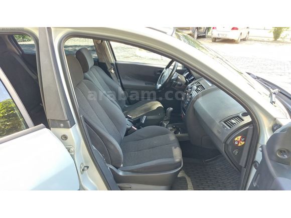 2004 Renault Megane 2 1.5 DCi | 285 Bin Km | 2 Değişen | Bakımlı