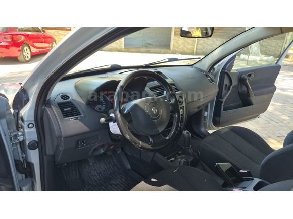 2004 Renault Megane 2 1.5 DCi | 285 Bin Km | 2 Değişen | Bakımlı