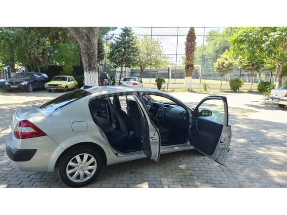 2004 Renault Megane 2 1.5 DCi | 285 Bin Km | 2 Değişen | Bakımlı