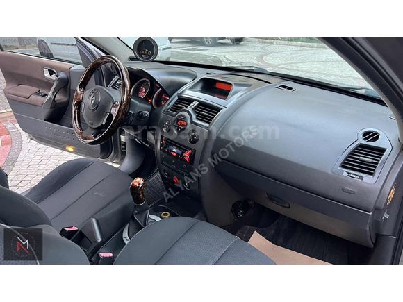 2006 RENAULT MEGANE CAMTAVAN