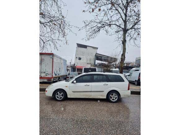 Sahibinden Ford Focus 1.6 Ambiente 2001 Model