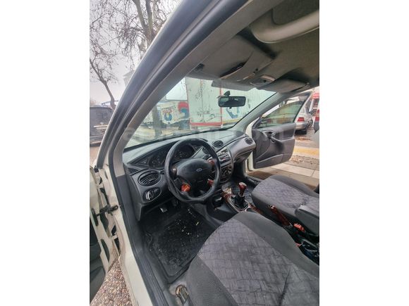 Sahibinden Ford Focus 1.6 Ambiente 2001 Model
