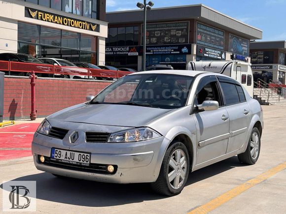 SAHİBİNDEN MEGANE 1.5 DCİ MOTOR ŞANZIMAN SORUNSUZ