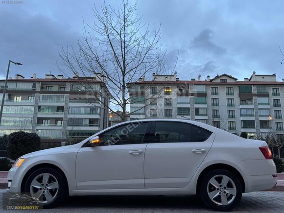 2015_SKODA_OCTAVİA_1.6 TDİ_OPTİMAL_110_HP_DSG_EMSALSİZ_TEMİZZ