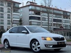 2015_SKODA_OCTAVİA_1.6 TDİ_OPTİMAL_110_HP_DSG_EMSALSİZ_TEMİZZ