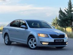 ÇELİKLER'den HATASIZ DÜŞÜK KM İLK SAHİBİNDEN SKODA OCTAVİA