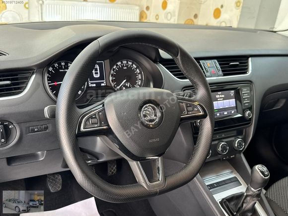 FIRSAT ARACI_2015 SKODA OCTAVİA 1.6 TDİ 6 İLERİ MANUEL VİTES