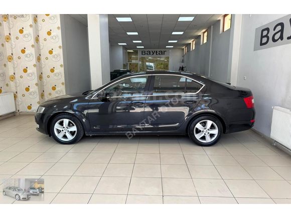 FIRSAT ARACI_2015 SKODA OCTAVİA 1.6 TDİ 6 İLERİ MANUEL VİTES