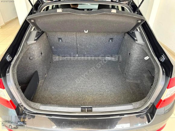 FIRSAT ARACI_2015 SKODA OCTAVİA 1.6 TDİ 6 İLERİ MANUEL VİTES