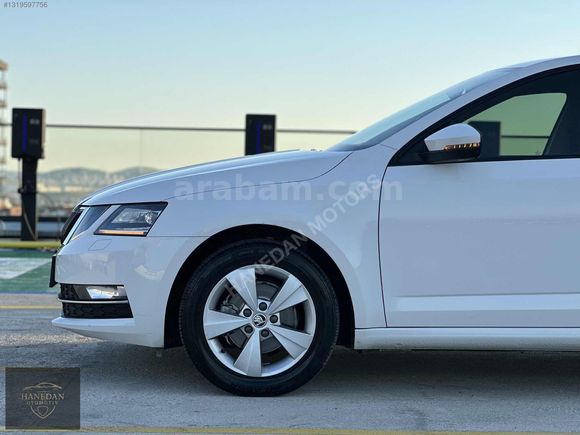 2017 SKODA OCTOVİA 1.6 TDİ STYLE DSG BOYASIZ 85.000 KM İLK EL