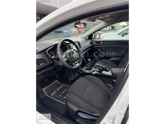 2017 MEGANE 4 1.5 DCİ TOUCH SERVİS BAKIMLI MANUEL 163 BİN KM !