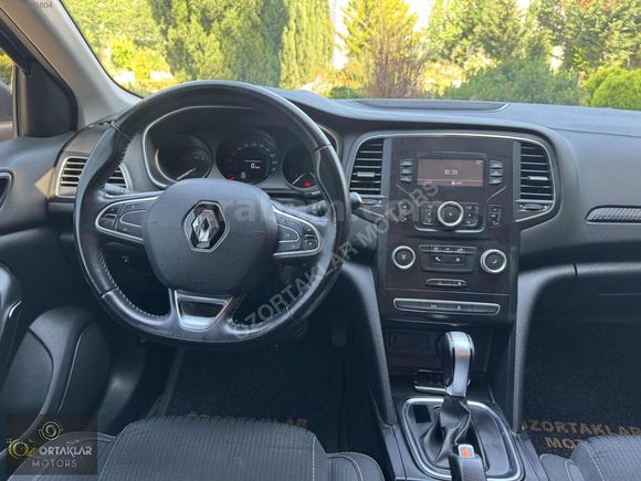 ÖZORTAKLAR'DAN 2017 MEGANE TOUCH OTOMATİK TAKASLI