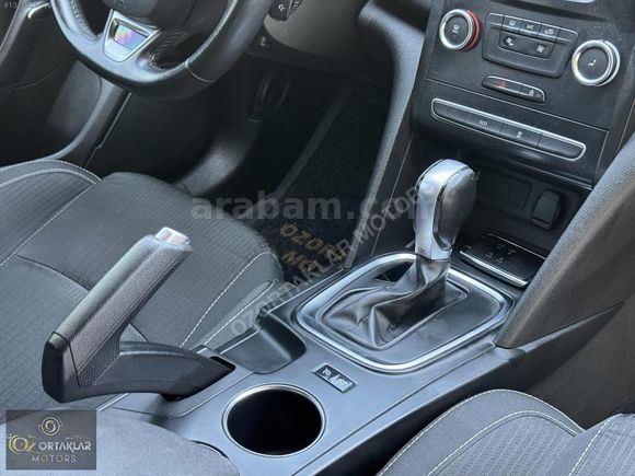 ÖZORTAKLAR'DAN 2017 MEGANE TOUCH OTOMATİK TAKASLI