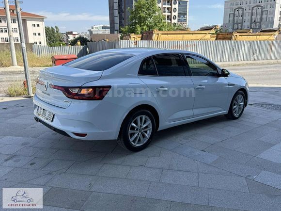 2018 RENAULT MEGANE DİZEL OTOMATİK FULL