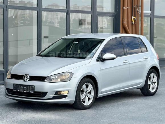 2014 Golf Bmt Comfort 150.** Km