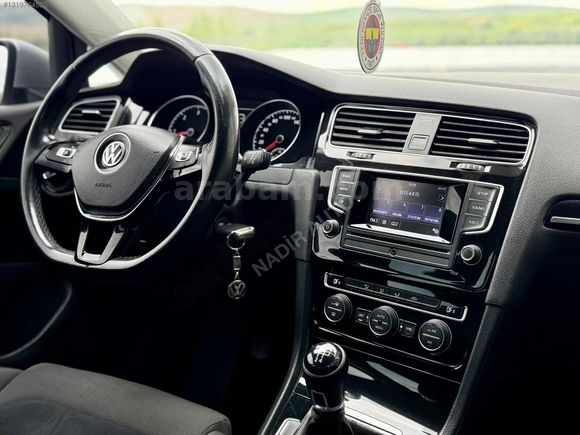 2014 Golf Bmt Comfort 150.** Km