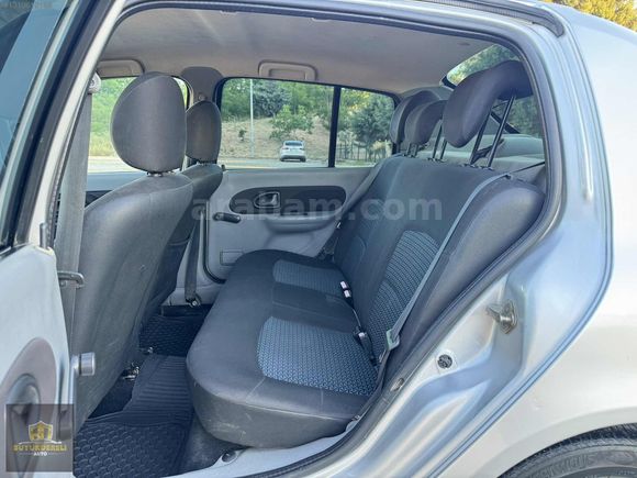 BÜYÜKDERELİ AUTO DAN HATASIZ CLİO 1.5 DCİ