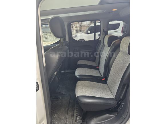 Sahibinden Opel Combo 1.5 CDTI Ultimate 2023 Model