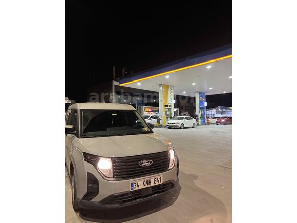Sahibinden Ford Tourneo Courier 1.5 EcoBlue Trend 2024 Model 
