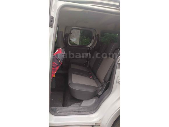 Sahibinden Ford Tourneo Courier 1.5 EcoBlue Trend 2024 Model 