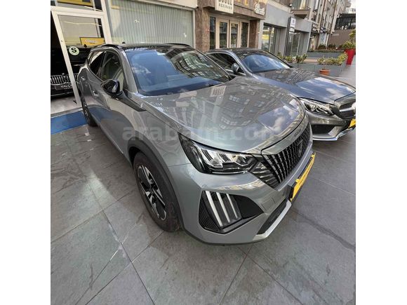 Sahibinden Peugeot 2008 1.2 PureTech Allure 2023 Model 