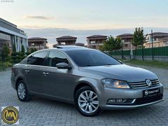 | ÖZGÜVEN | VW PASSAT 1.4 TSİ BLUEMOTİON DÜŞÜK KM SANRUF
